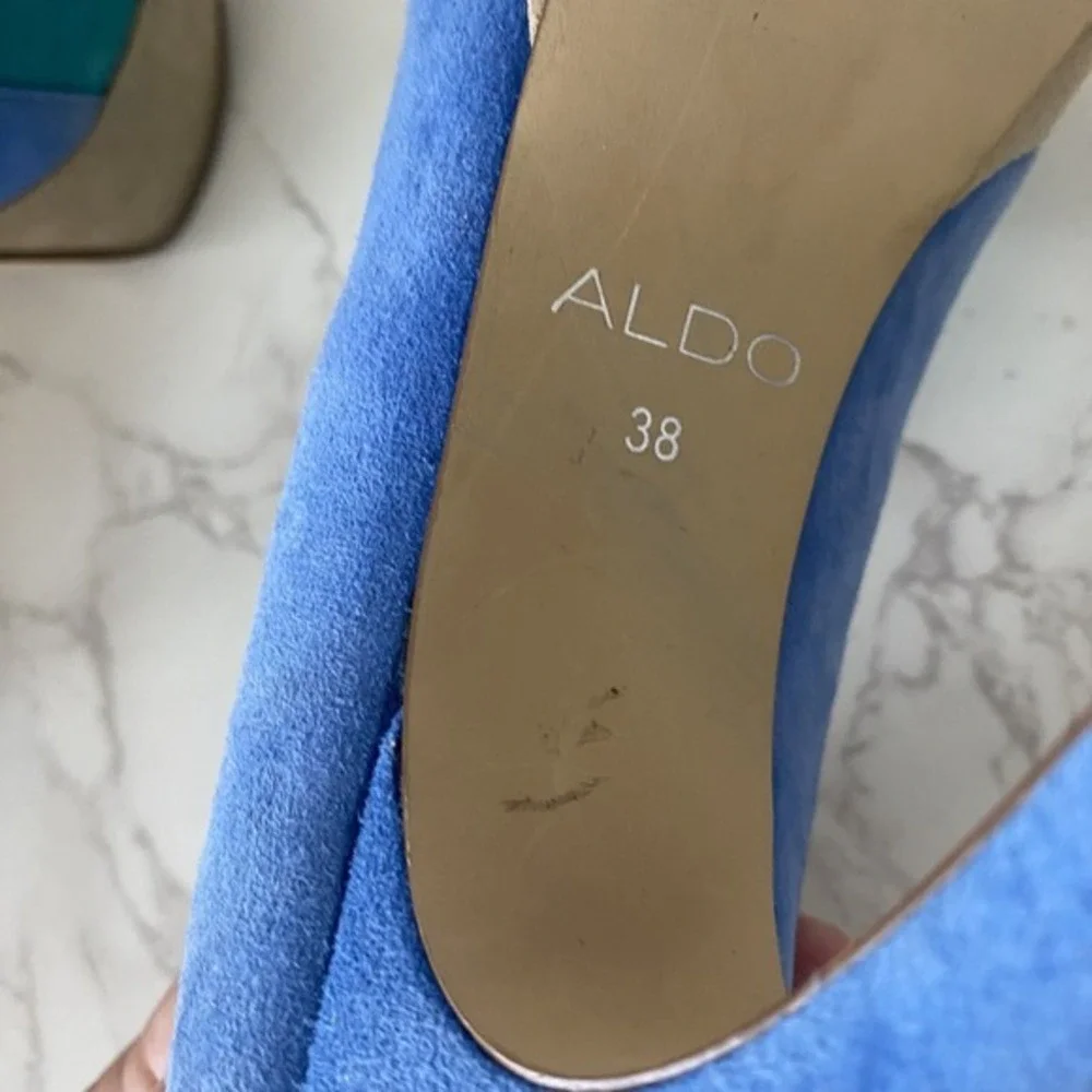 ALDO Platform Pumps Sz 38 (7.5) Blue Suede High Heel Party Special Occasion Date